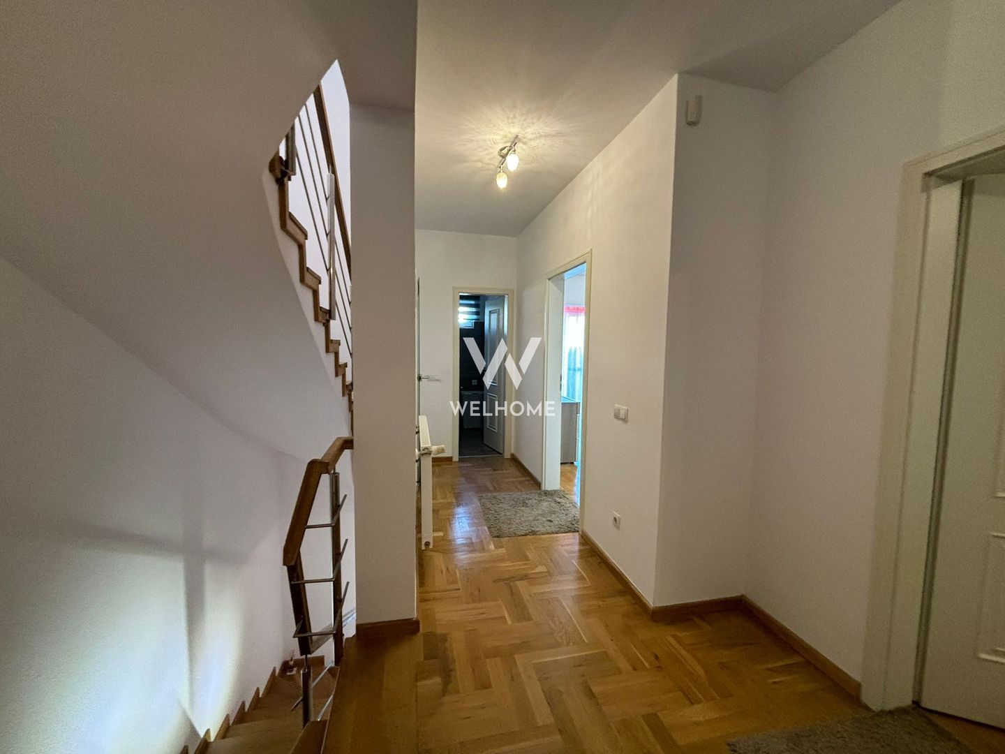 Casa superba , Padurea Dumbrava, Sibiu - Poză 16