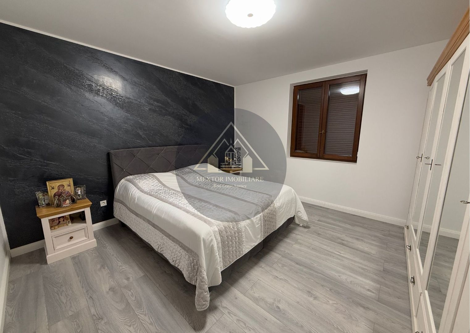 Casa noua, Medias - Poză 9