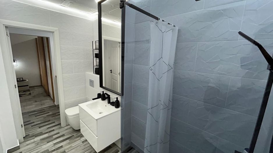 Titan 2 camere Lux | 6 m metrou | Prima inchiriere - Poză 15