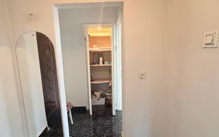 Vanzare apartament cu 4 camere in Micro 13, etaj 3, pret 65 000 euro - Poză 12