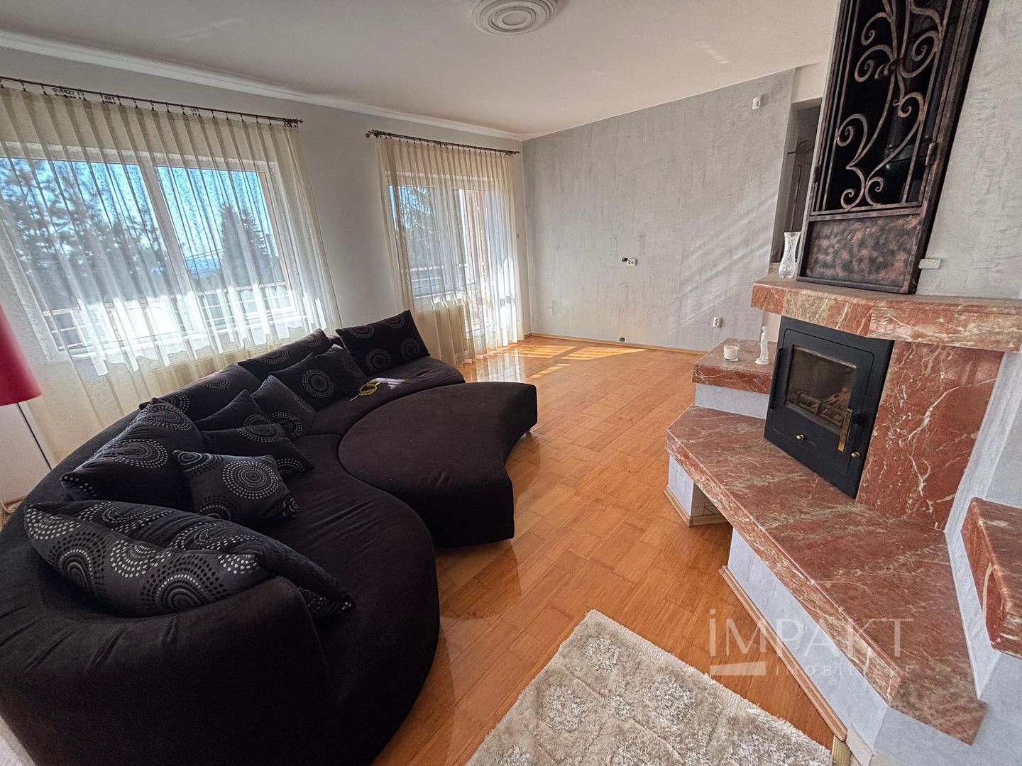 De închiriat casa Făget -teren 2400mp - Poză 2