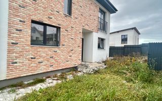 Casă individuală de vânzare în Chinteni - Poză 3