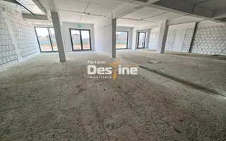 Spatiu Comercial 217 mp parter 2 parcari la intrare in Silk District - Poză 11