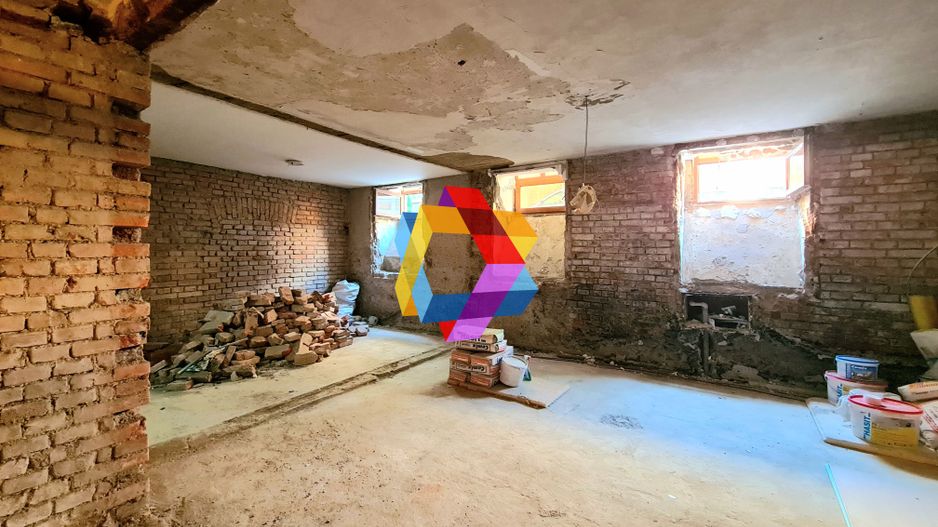 Spatiu comercial de închiriat Brasov  - 60 mp # plus-imo.ro - Poză 1