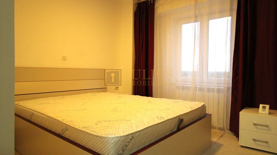 Lipovei -3 camere, centrala proprie, garaj inclus - Poză 13