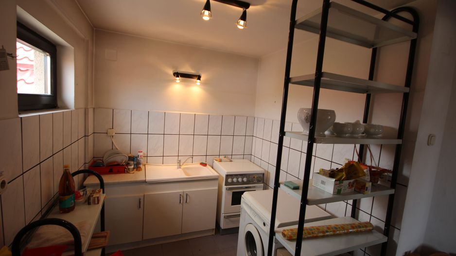 Imobil cu destinatie mixta - Poză 12