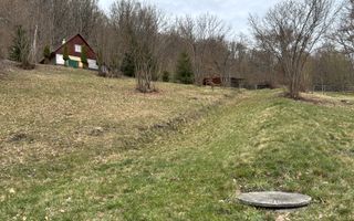 Parcelă spațioasă, casă de vacanță aproape de hanul Asszonybosszantó - Poză 6