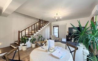 casa cocheta cu 4 camere, P+1E+M, complet mobilata si utilata - Poză 6