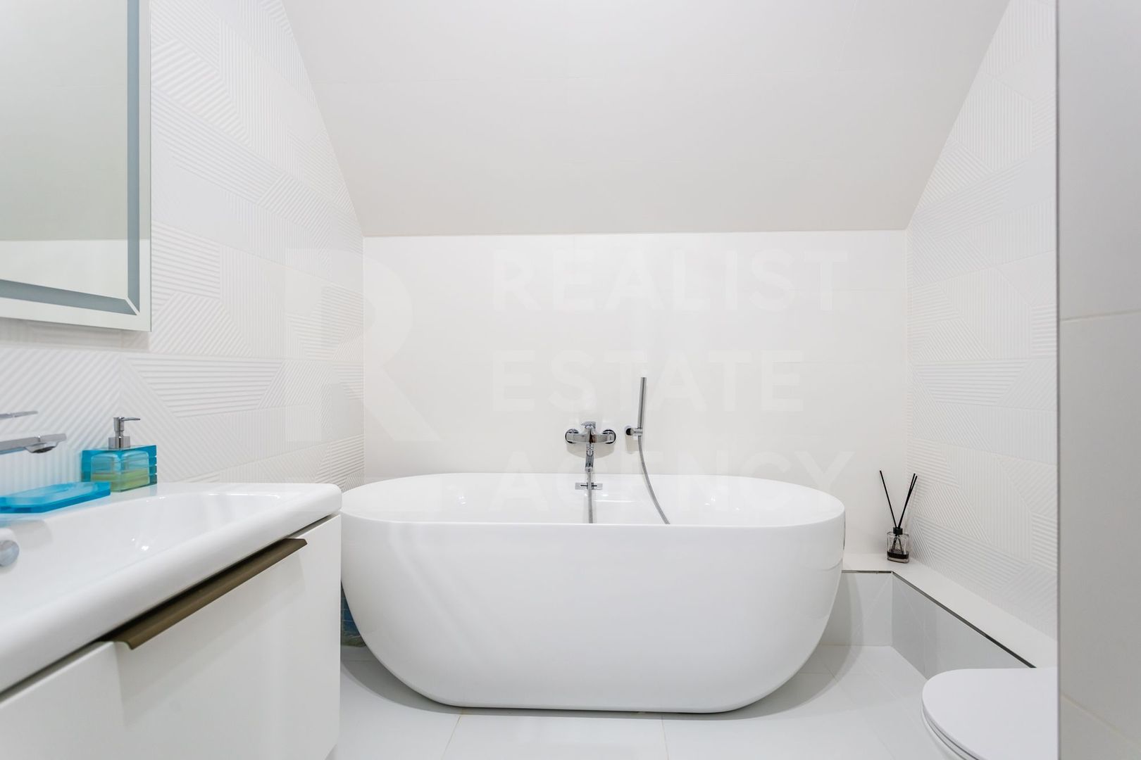 Vânzare, casă, 4 camere, str. Jubiliară, Codru - Poză 54
