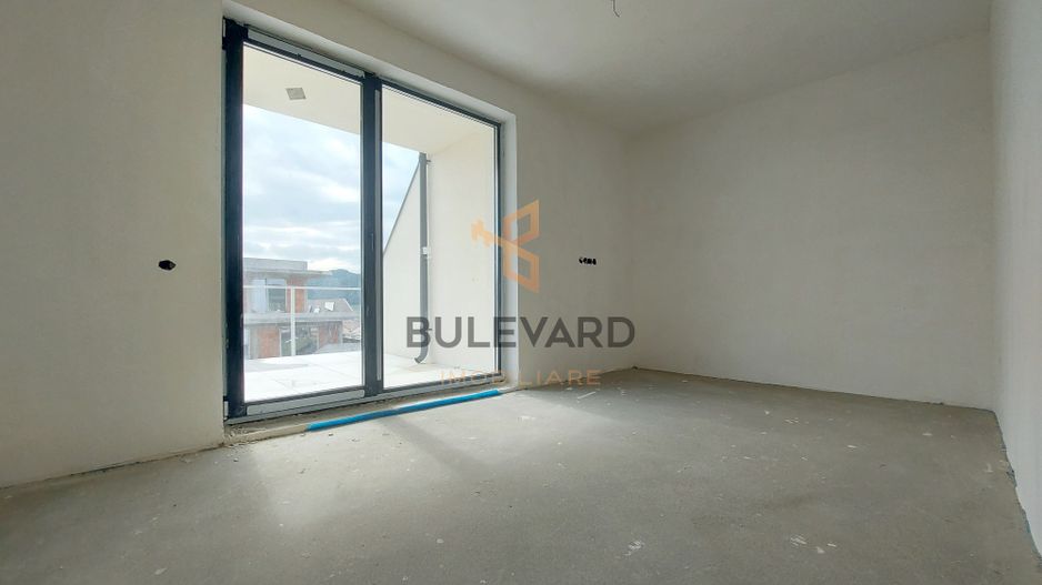 Penthouse cu terasa de 47 mp, zona strazii Eroilor! - Poză 9