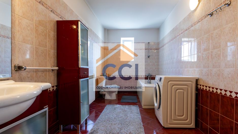 Proprietate exclusivistă ultracentrală -eleganță, spațiu și rafinament - Poză 26