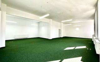 Birouri lângă primărie - Poză 5