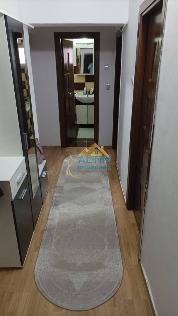 Apartament 2 camere decomandat, cartier Astra - Poză 1