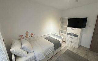 3 camere | centrala proprie | 2 bai | mobilat si utilat | zona excelenta | - Poză 7