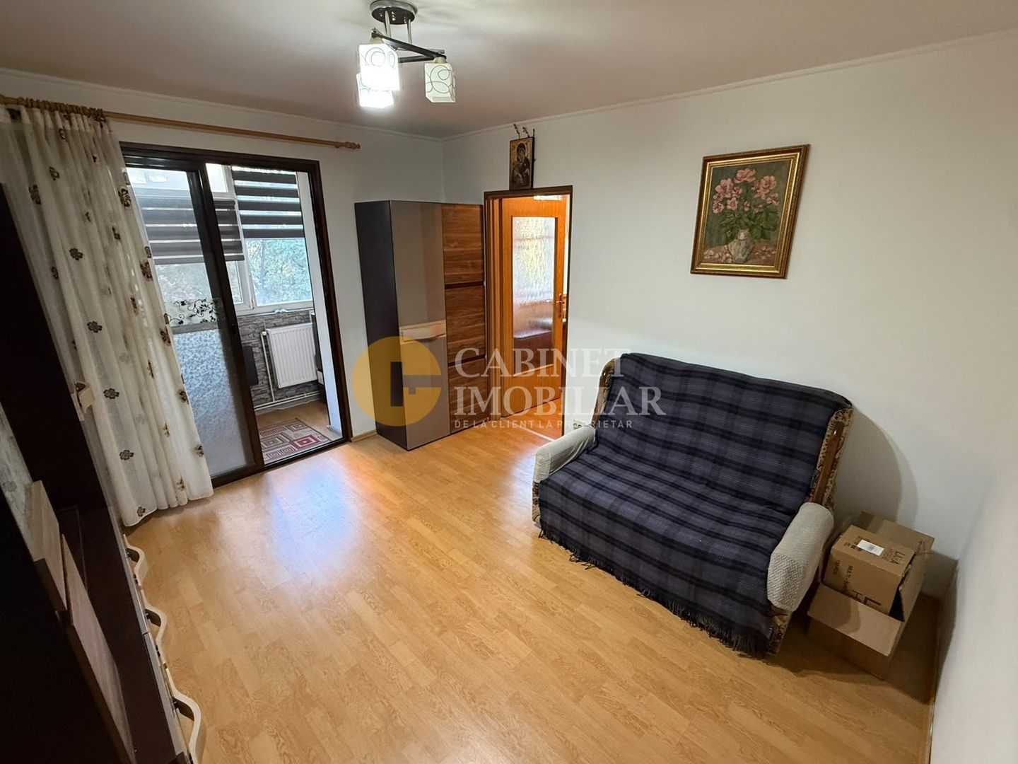 Emil Racovita - 3 Camere - Etaj Intermediar - Zona Rond Podu Ros - Poză 2