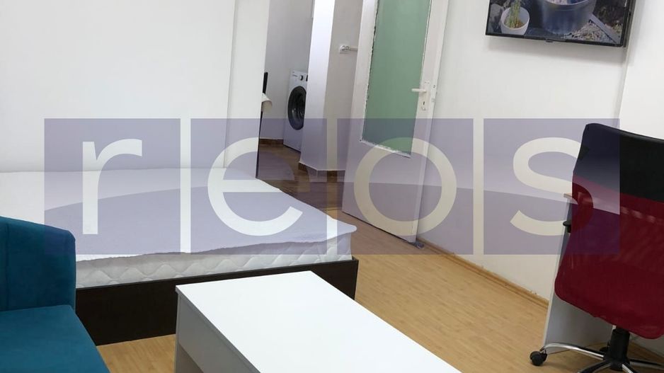 DE VANZARE 2 CAMERE | ETAJ 10/10 | BLOC REABILITAT | VALEA ARGEȘULUI - Poză 2