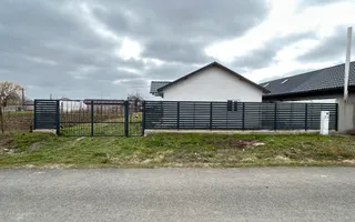 Casa din BCA c-tie 2025 – Pecineaga – apa/canalizare/curent - Poză 14