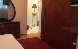 Apartament cu 3 camere Steaua etaj 2 - Poză 8