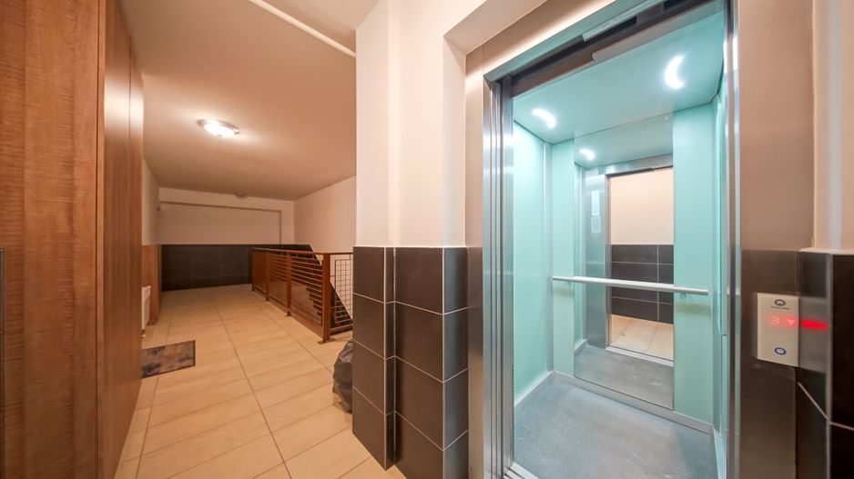 PENTHOUSE IN SCHEI | BRASOVUL LA PICIOARE | 189 MP DE TERASE - Poză 38