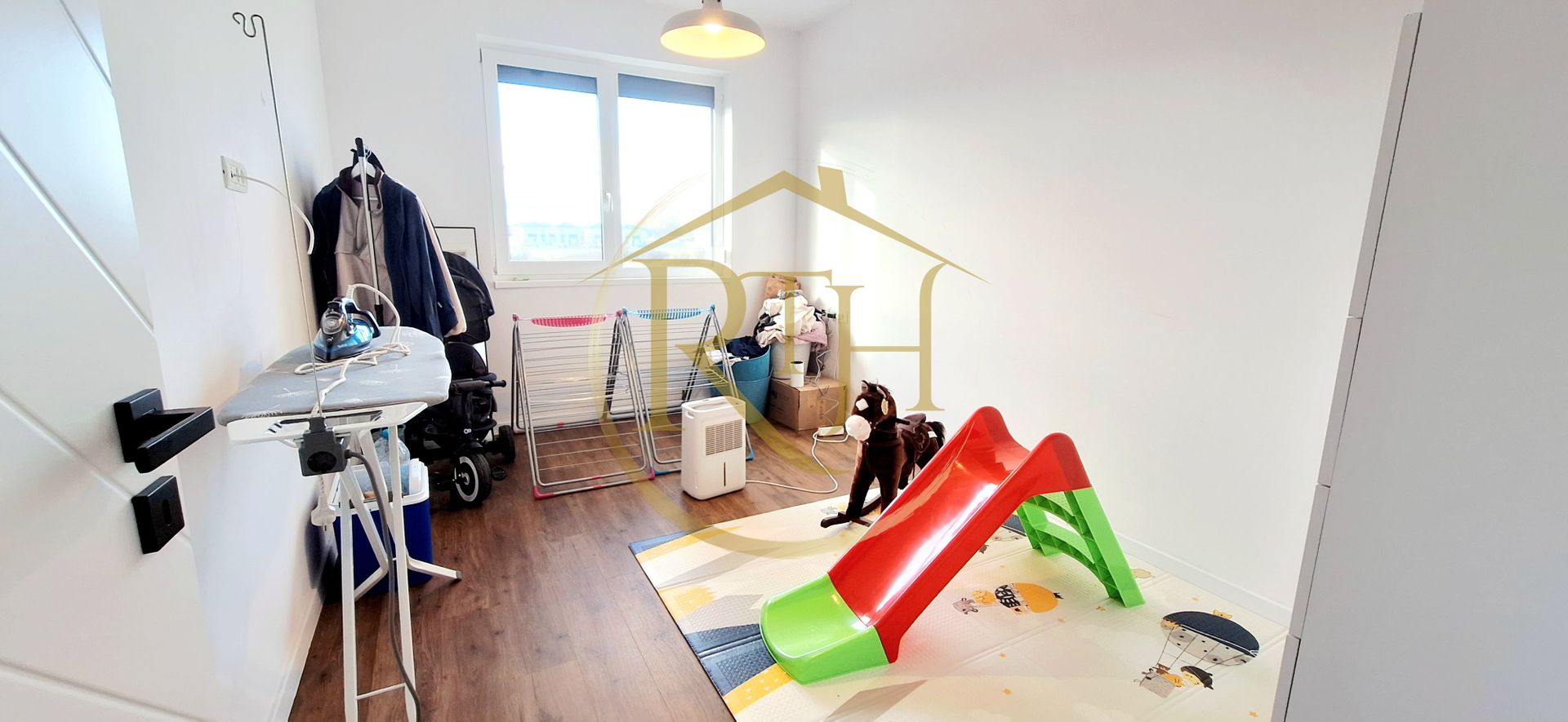 Oferim spre vanzare Casa tip Duplex, situata in Giroc in apropiere de DAF - Poză 15