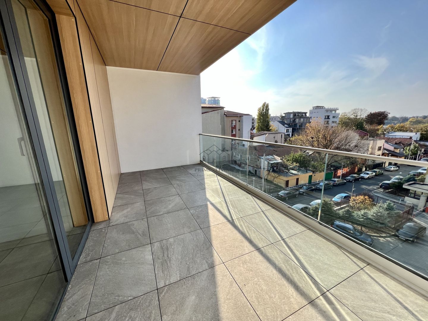 APARTAMENT DEOSEBIT CU 3 CAMERE LA VANZARE CU VEDERE LA LAC - Poză 20