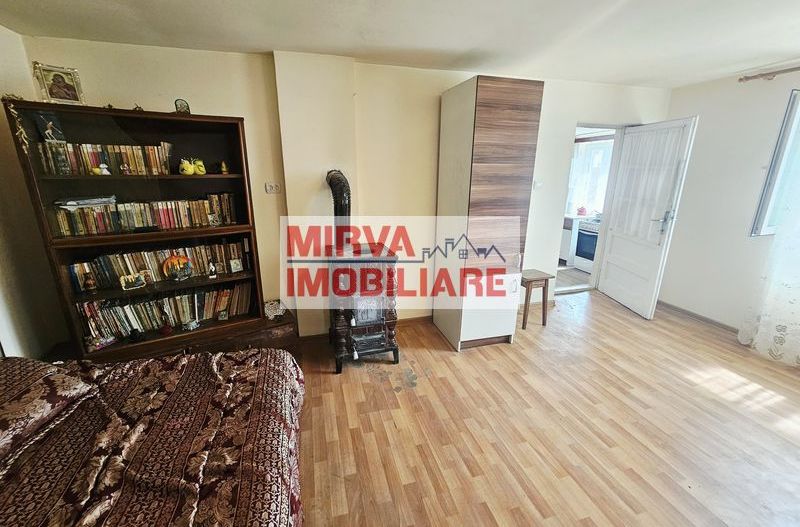 Casă cu 2 camere și teren generos, Dărmănești – Exclusivitate - Poză 20