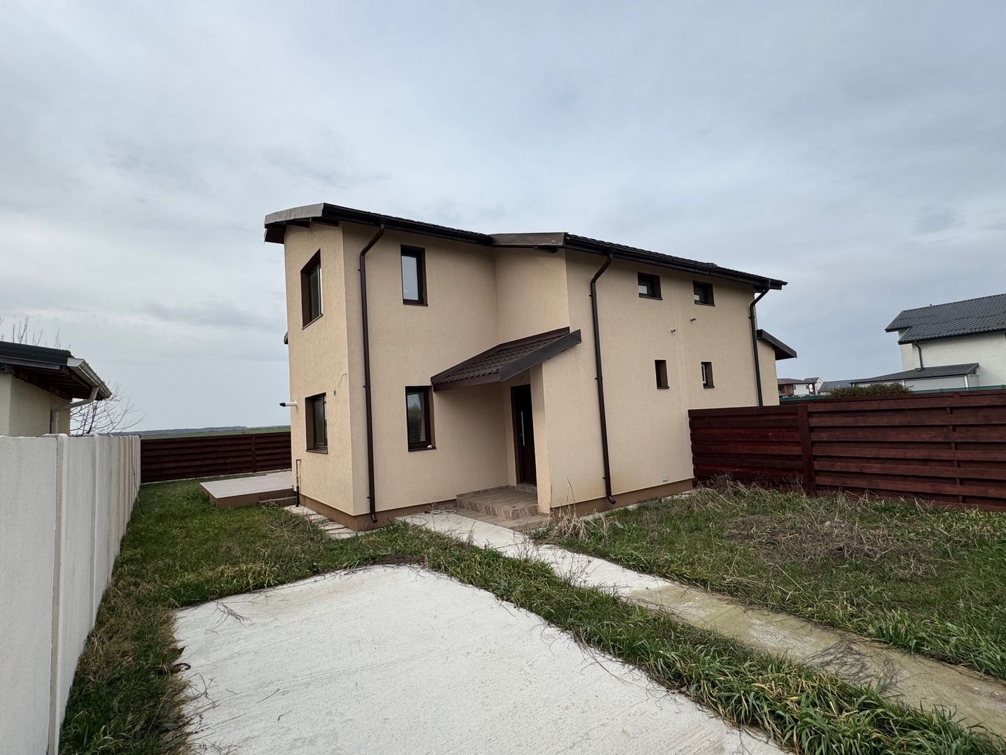 Vila Otopeni Odaile, zona linistita, 0% comision - Poză 3