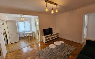 Apartament cu 2 Camere, Etaj Intermediar, Zonă Ultracentrală - Poză 6