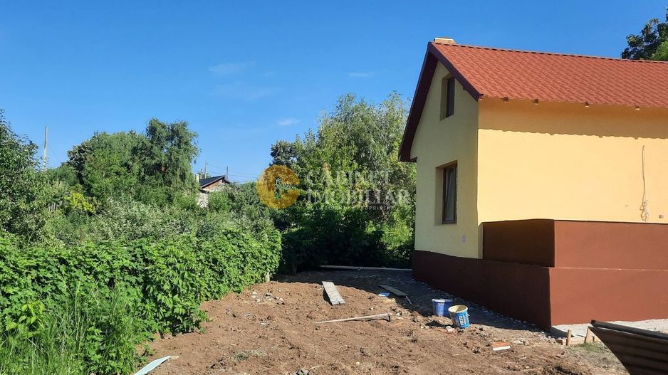 🏡Casă Plan Parter+Mansardă Voinești 60 mp utili + 400 mp teren - 59.900 Euro 💰 - Poză 3
