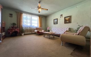 Apartament la casă cu 3 camere, disponibilă imediat - Gușterița-Sibiu - Poză 1