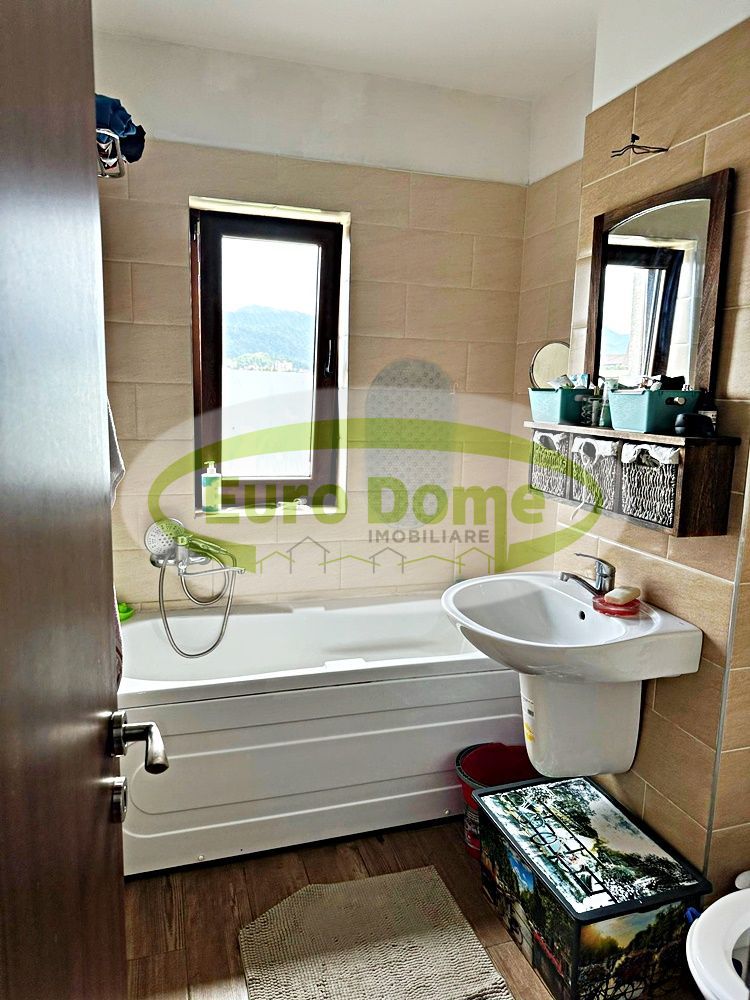 Apartament cu 3 camere 84mp utili in bloc vila -Tractoru - Poză 11