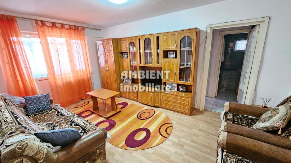Apartament 2 camere, etaj 1, zona CENTRU; - Poză 4