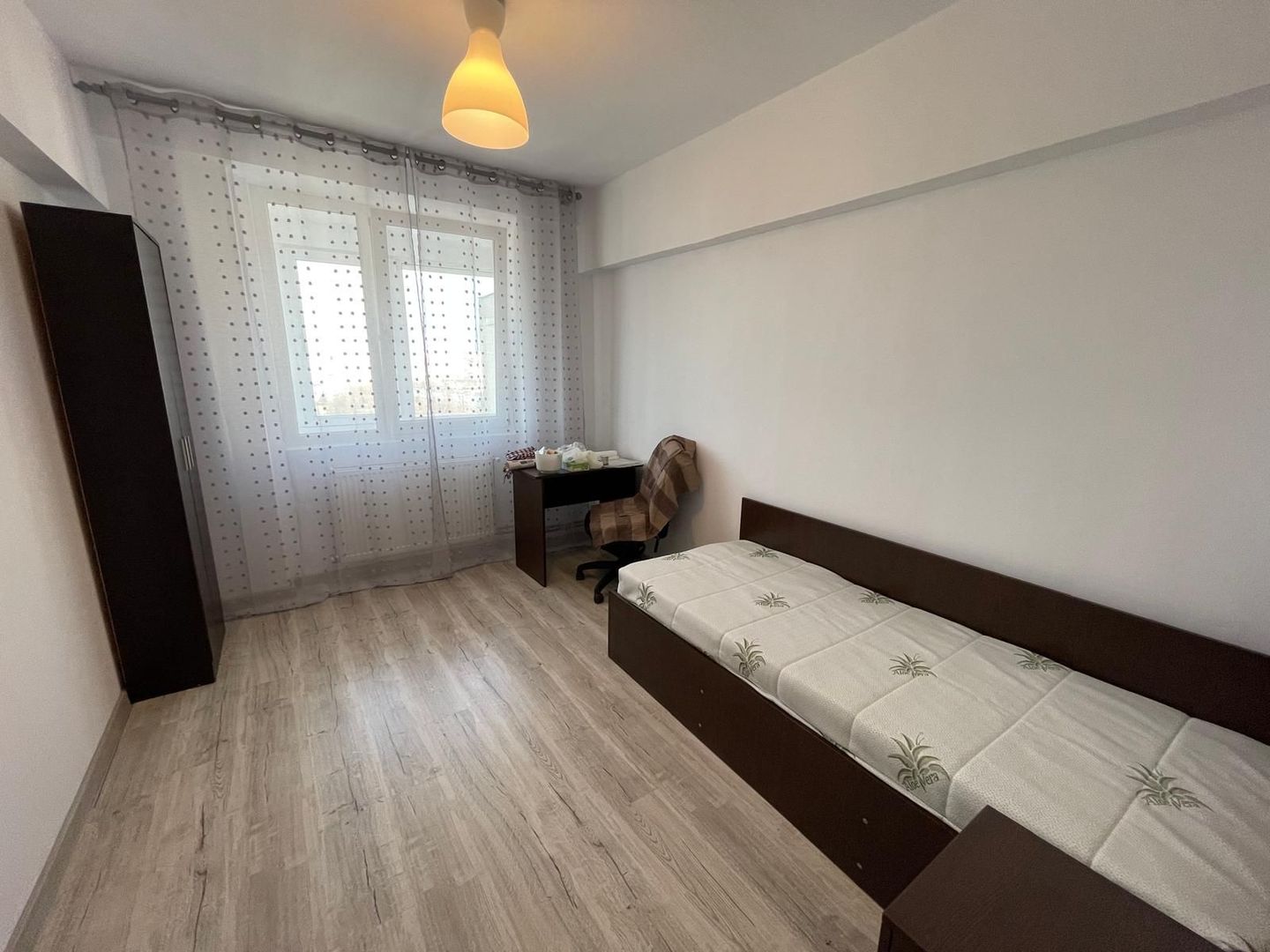 AP. 3 CAMERE BRANCOVEANU, CENTRALA TERMICA PROPRIE,  BUCATARIE INCHISA. - Poză 3