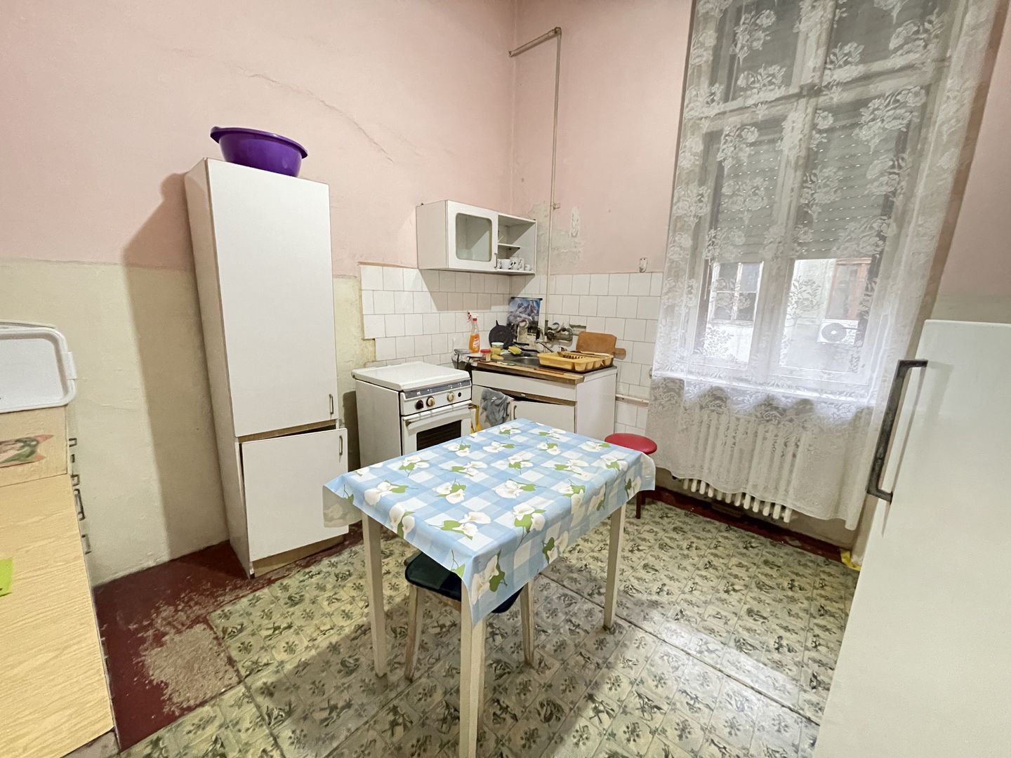 Apartament in zona centrala - Poză 3
