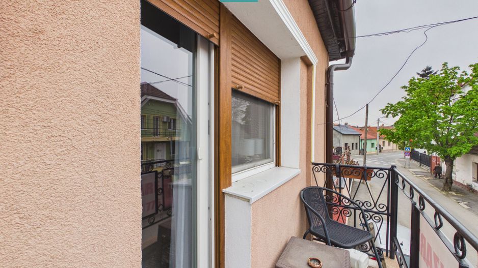 Casă la curte, 65 mp utili, 2 camere, curte mare - Poză 9