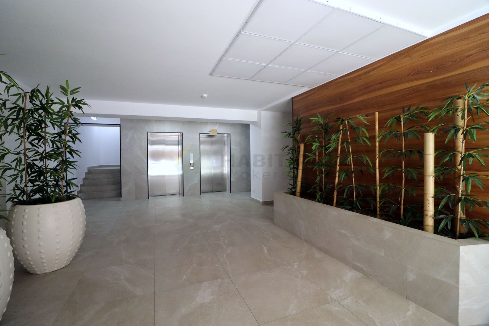 Hils Pallady, la trei minute de metrou, loc de parcare inclus. - Poză 21