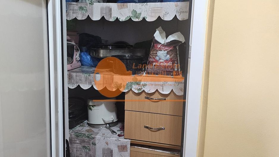 Apartament 4 camere la 10 min de metrou Apărătorii Patriei - Poză 18