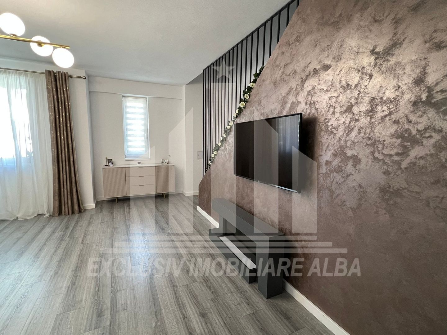 Apartament 4 camere cu scara interioara, etaj 2, bloc nou - Poză 3