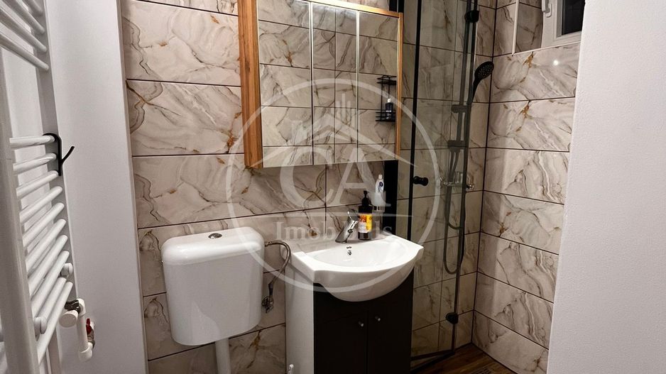 Apartament cu 2 camere de închiriat în zona Central, Oradea - Poză 9