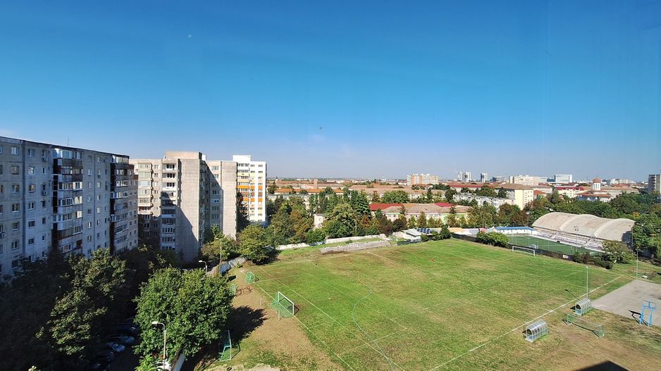 Apartament cu 3 camere - Central - Poză 3