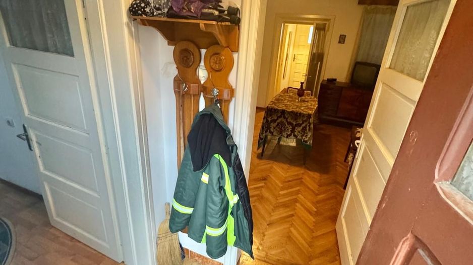 Casă de vânzare  zona Str. Gheorghe Doja, 3 camere - Poză 2