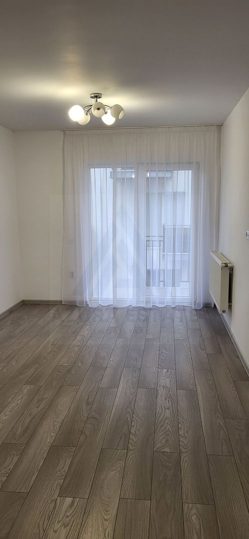 Apartament 3 camere 3 balcoane etaj 1 parcare  Calea Cisnadiei - Poză 1