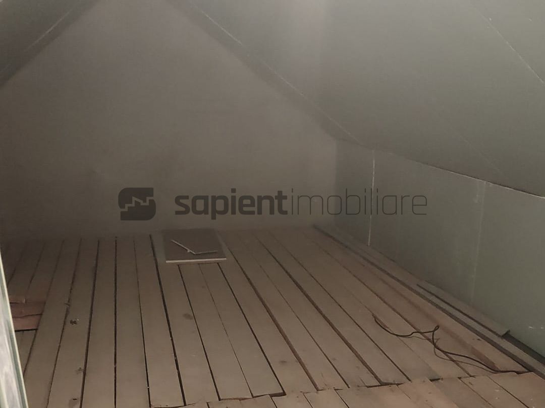 De vânzare casă cu 3 camere, 1000 mp teren, Cauaceu - Poză 9