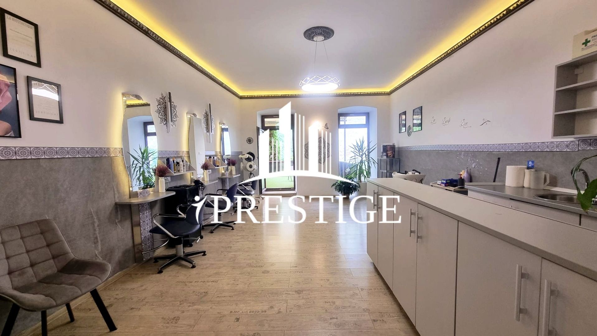 SPAȚIU COMERCIAL DE VÂNZARE | ULTRACENTRAL SIBIU | STRADA MITROPOLIEI - Poză 9