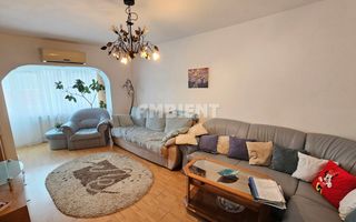 Apartament 3 camere, parțial mobilat, zona CENTRU; - Poză 1