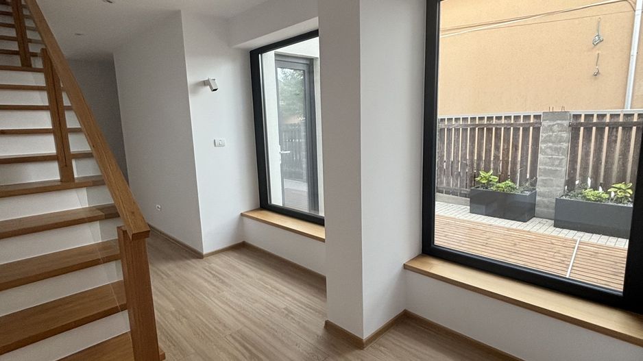 Minimalist în Timișoara - Poză 8