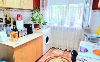 Apartament 3 camere 58mp in zona Tatarasi - Poză 11