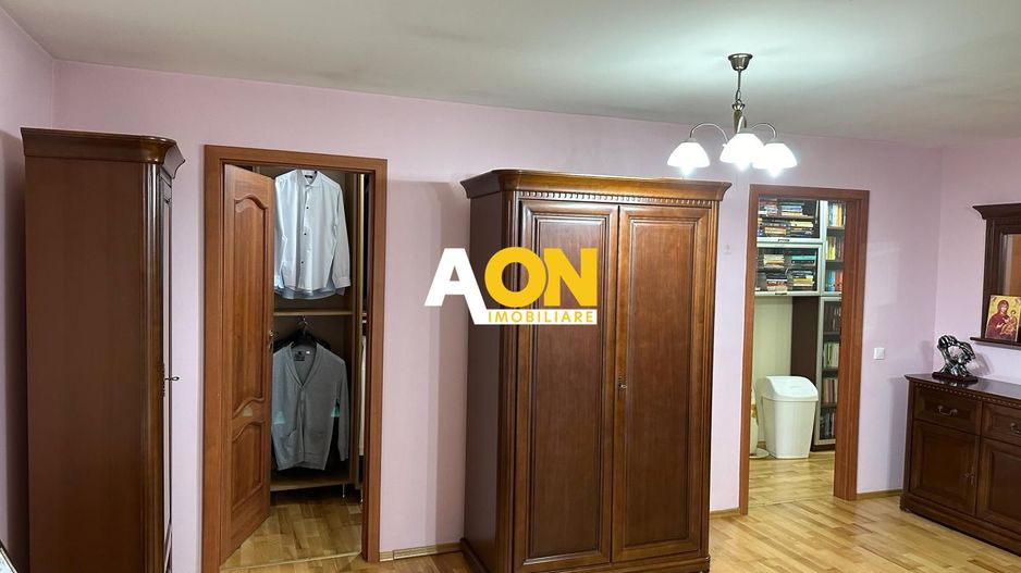 Apartament 3 Camere Zona Cetate, cu Scara Interioara - Poză 7