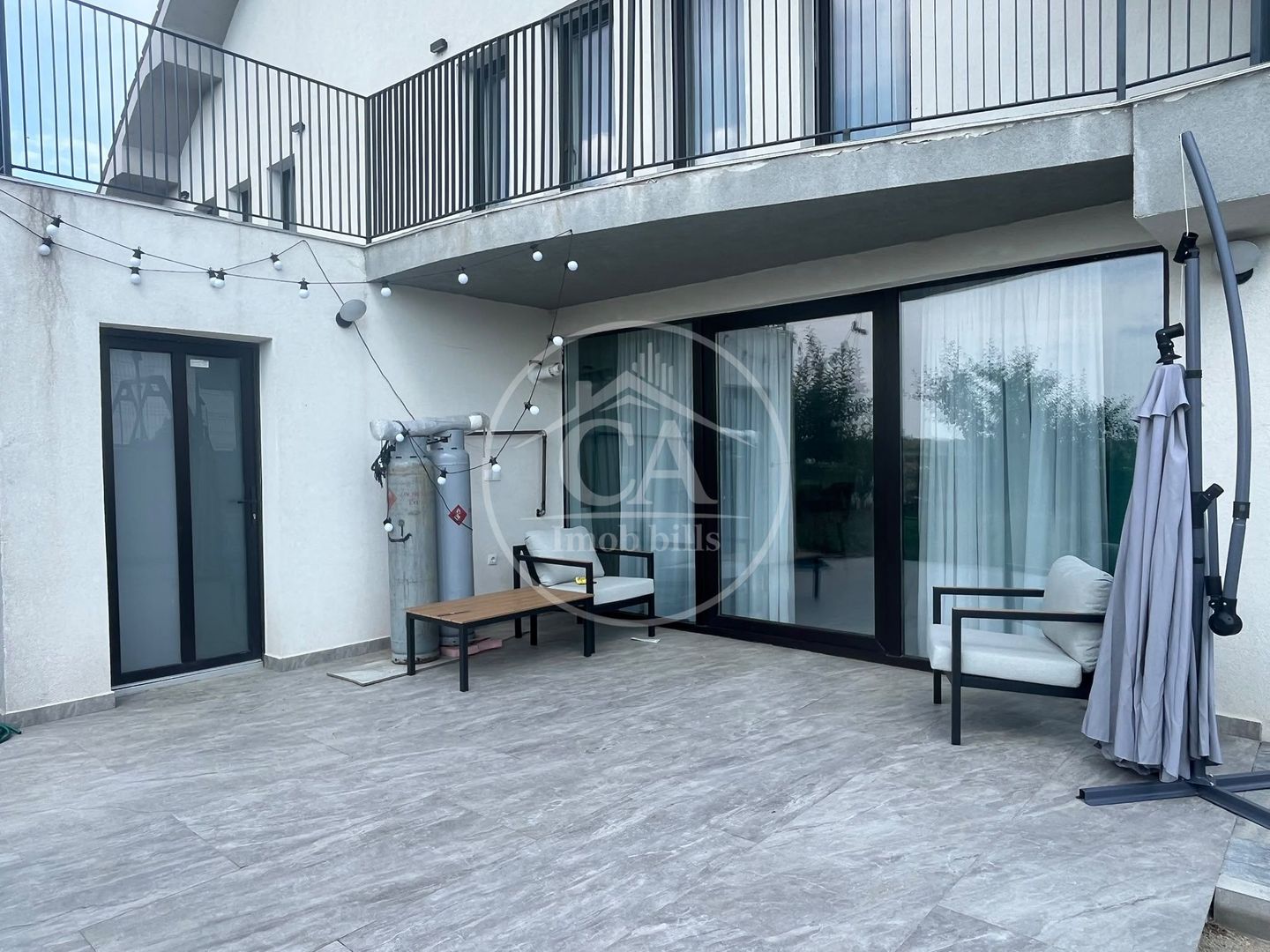 Casă de închiriat tip duplex cu 6 camere în zona Gheorghe Doja,Oradea. - Poză 19