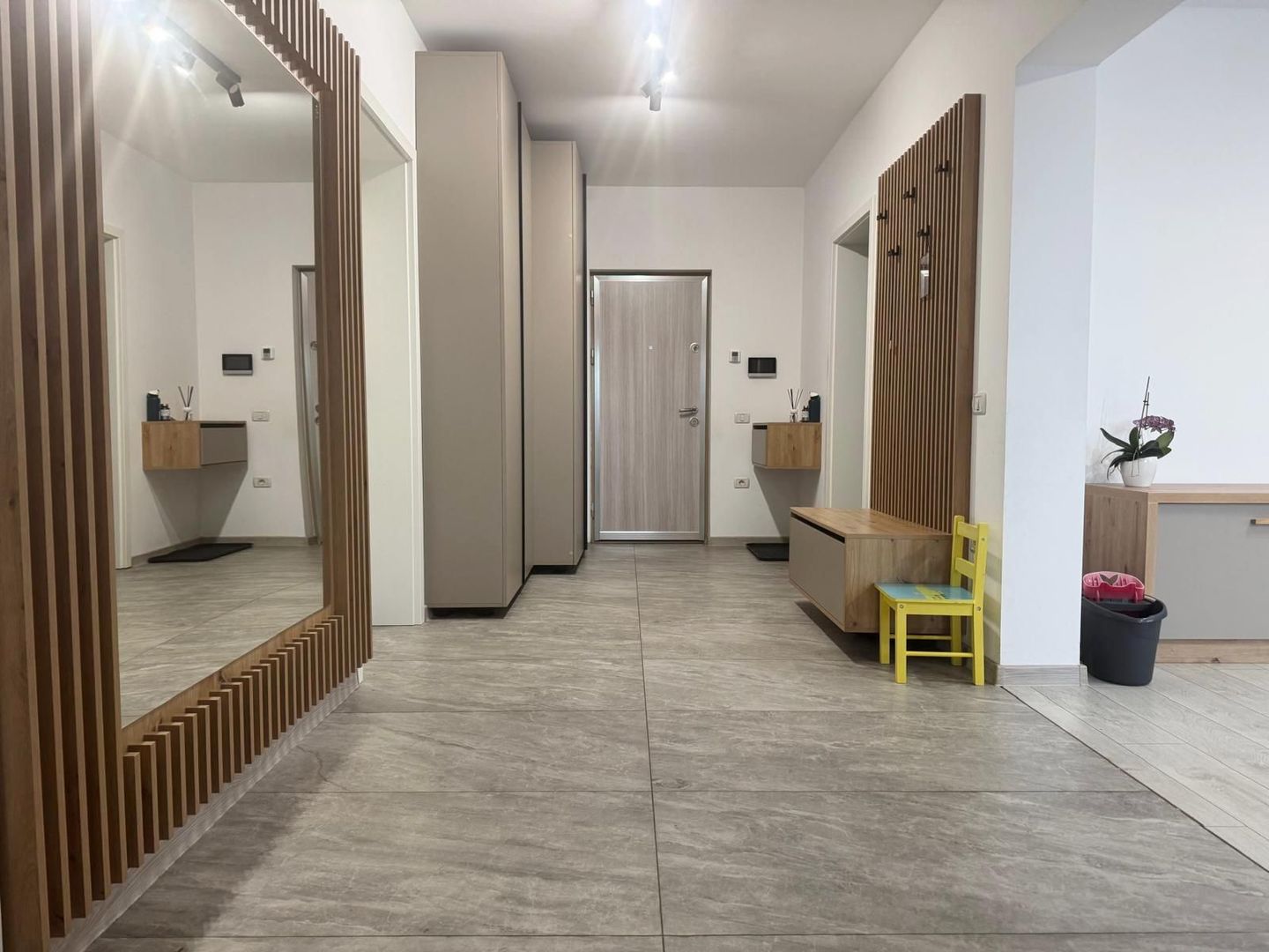 Apartament cu 3 camere in bloc nou - Poză 5